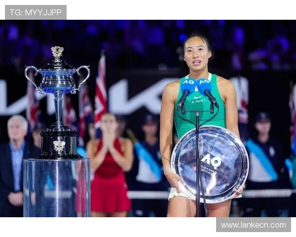 萨巴称郑钦文重返顶级水平再战卫冕